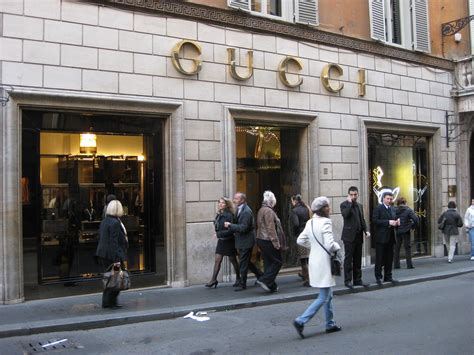 gucci roma indirizzo|gucci website.